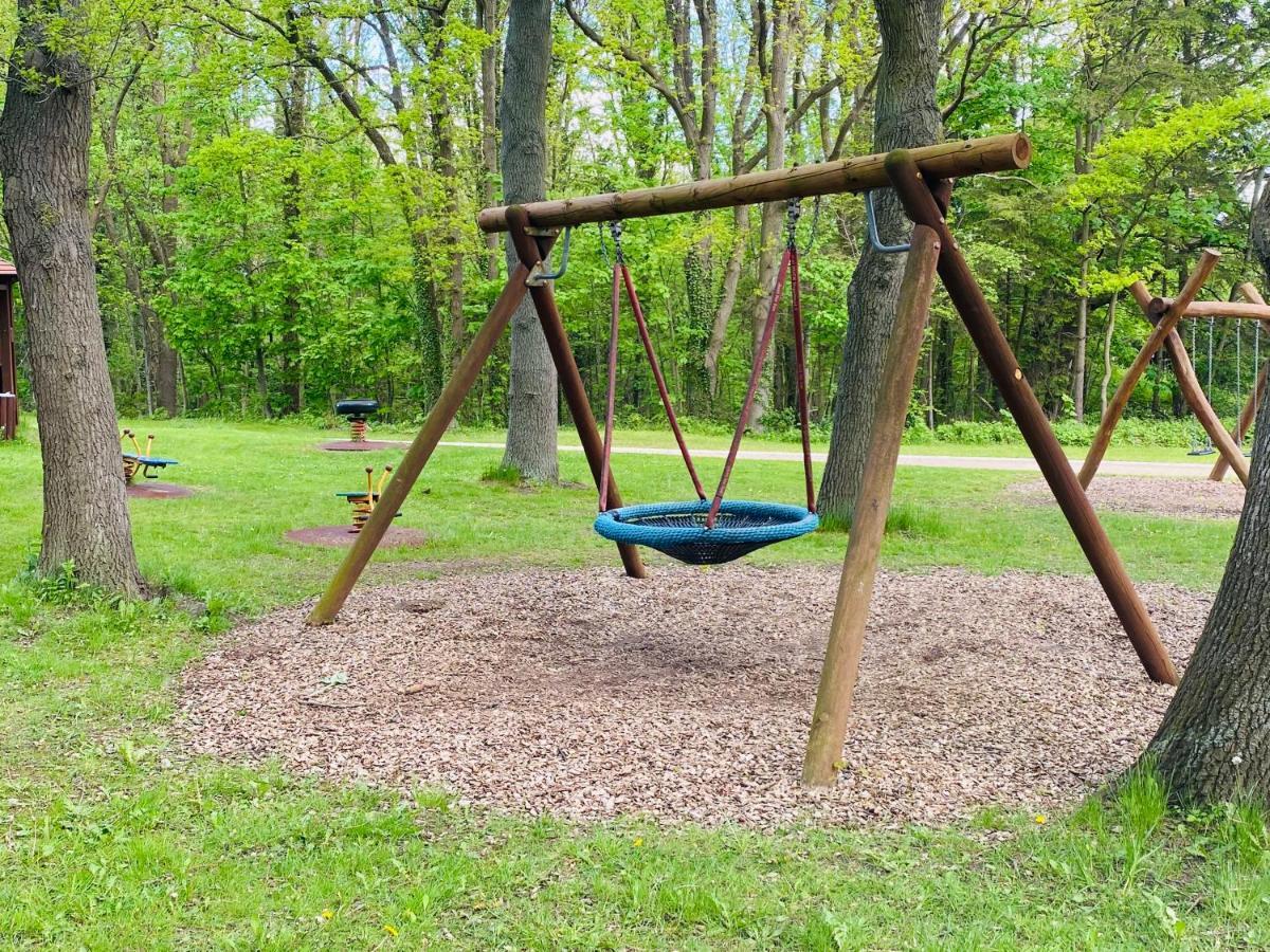 Fewo Sonnendeck Familien-Strandnah-Garten-Hunde-Sport-Und Schwimmbadnah-Hansapark Sierksdorf Luaran gambar