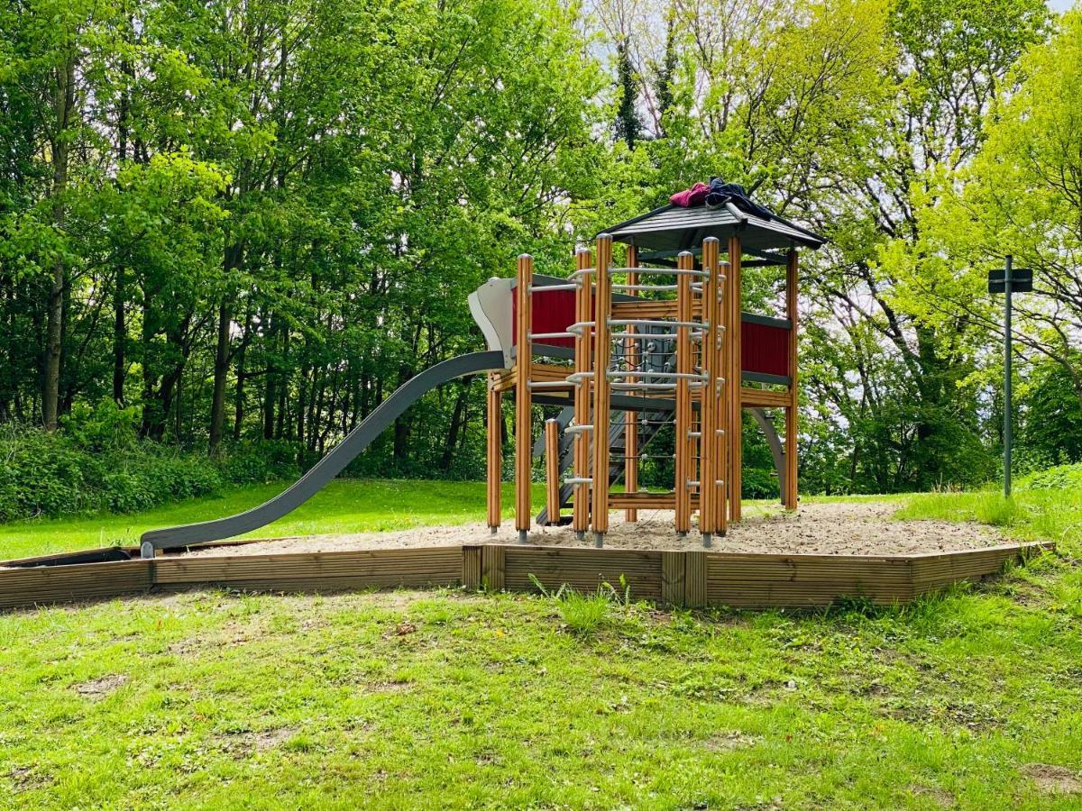 Fewo Sonnendeck Familien-Strandnah-Garten-Hunde-Sport-Und Schwimmbadnah-Hansapark Sierksdorf Luaran gambar